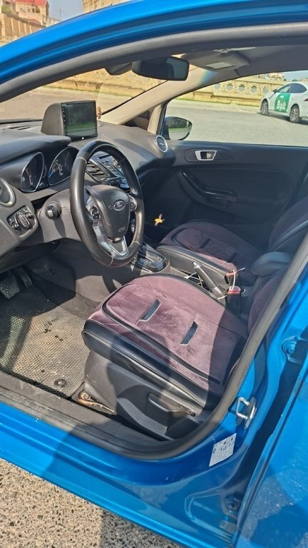 2013 Ford Fiesta, 1.6L, 12035km - Image 10