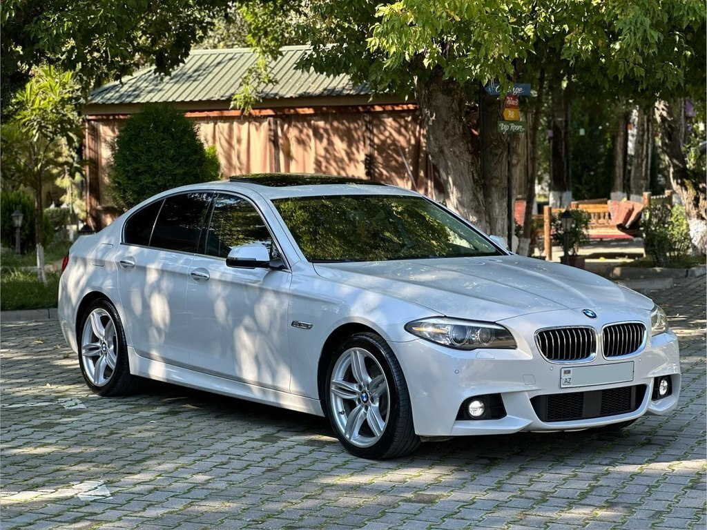 2015 BMW 528, 2.0L, 185000km - Image 8