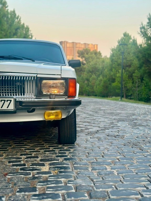 1999 GAZ 3102 "Volga", 2.5L, 36000km - Image 13