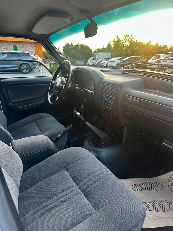 1999 GAZ 3102 "Volga", 2.5L, 36000km - Image 7