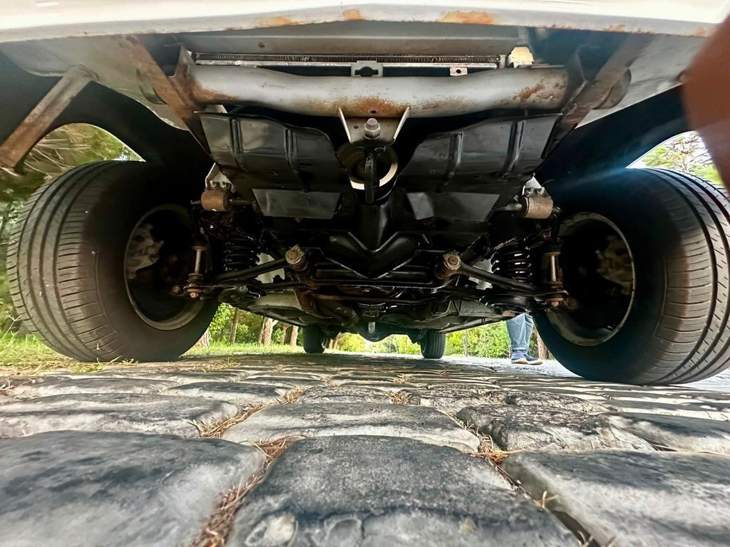 1999 GAZ 3102 "Volga", 2.5L, 36000km - Image 9