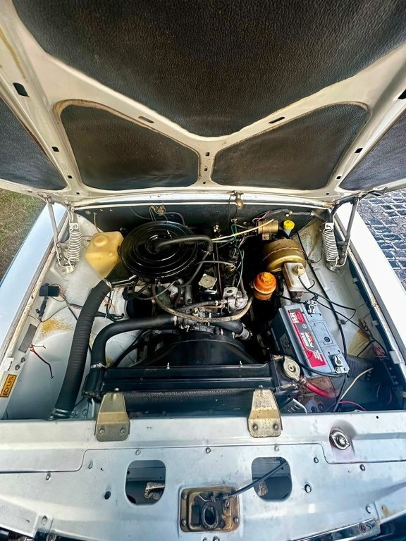 1999 GAZ 3102 "Volga", 2.5L, 36000km - Image 10