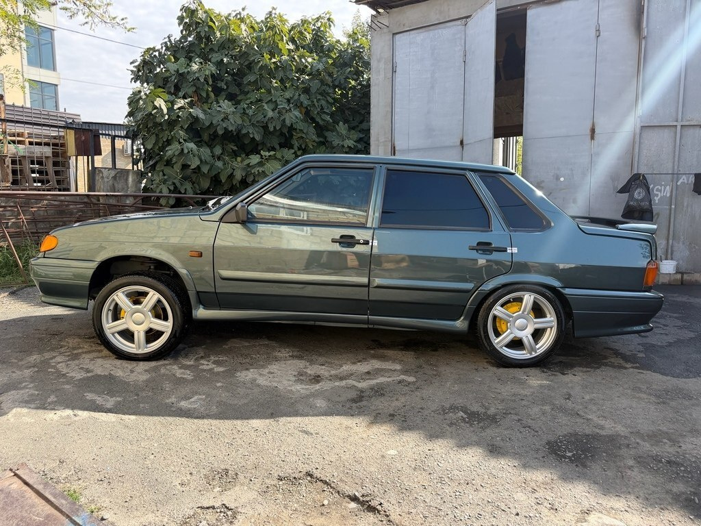 2011 LADA (VAZ) 2115, 1.6L, 193000km - Image 2