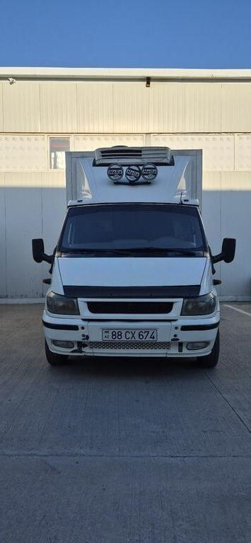 2001 Ford Transit, 2.4L, 537100km - Image 1
