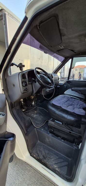 2001 Ford Transit, 2.4L, 537100km - Image 13