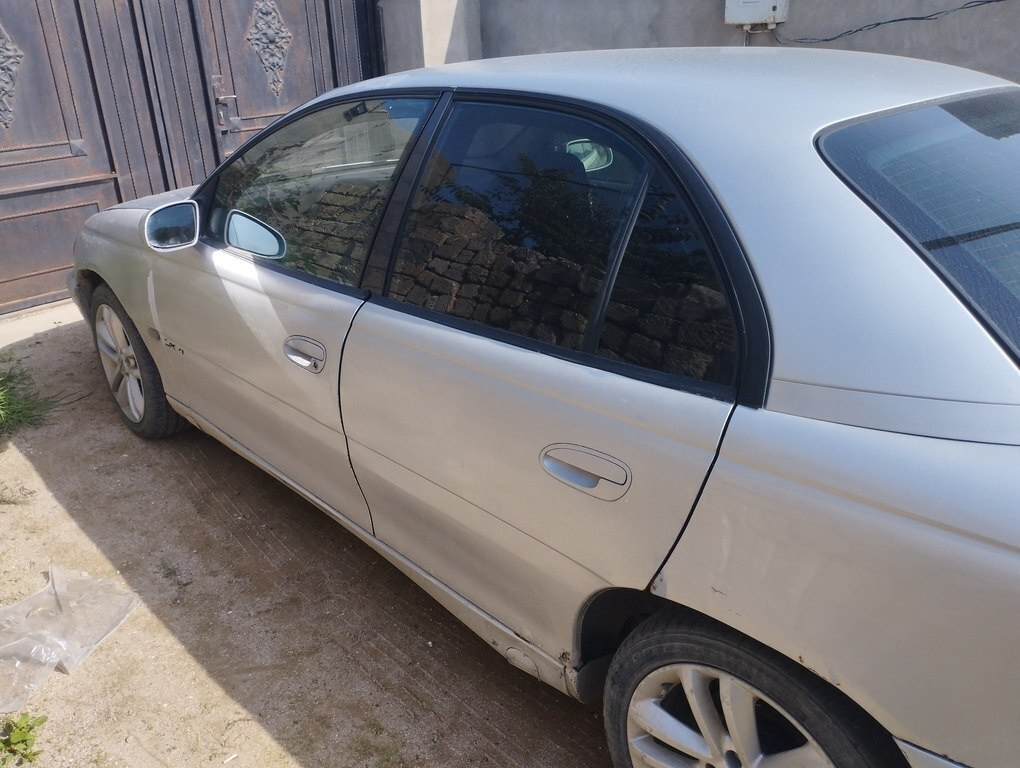 1997 Opel Omega, 2.0L, 359132km - Image 4