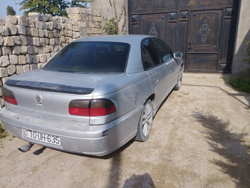 1997 Opel Omega, 2.0L, 359132km - Image 6