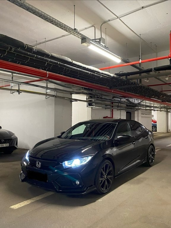 2018 Honda Civic, 1.5L, 142000km - Image 9