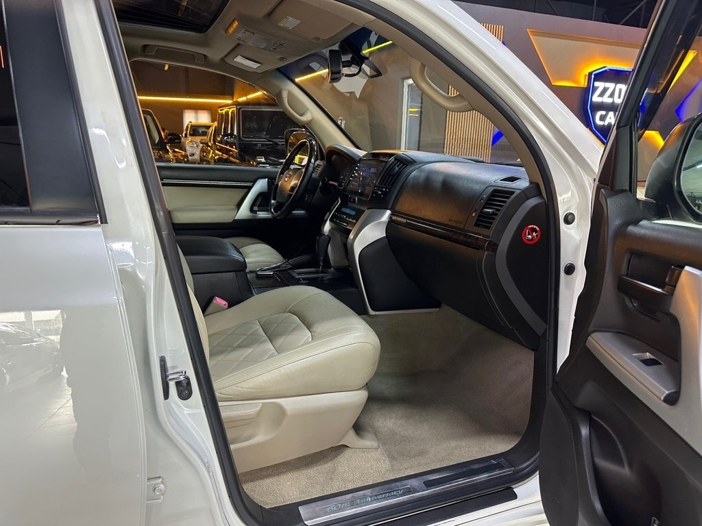 2011 Toyota Land Cruiser, 4.0L, 183500km - Image 17