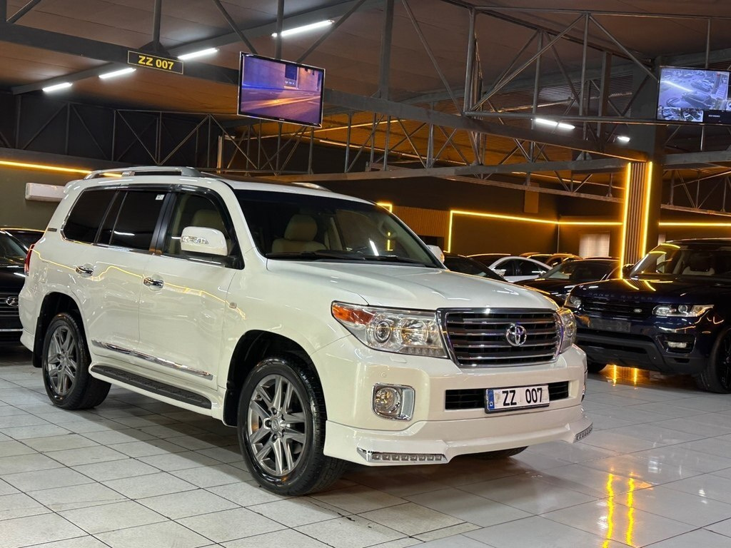 2011 Toyota Land Cruiser, 4.0L, 183500km - Image 3