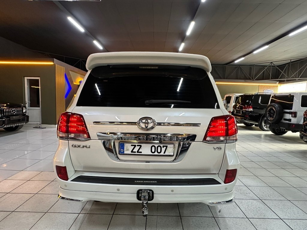 2011 Toyota Land Cruiser, 4.0L, 183500km - Image 7