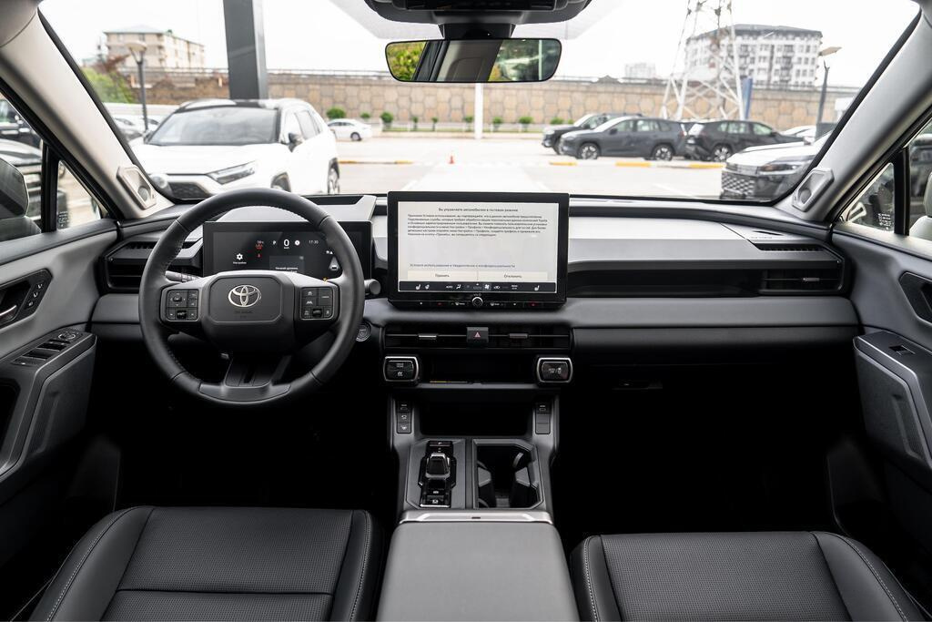 2026 Toyota RAV4, 2.5L, 0km - Image 12