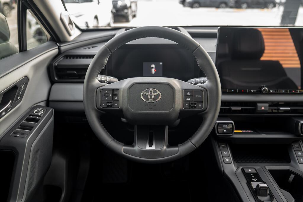 2026 Toyota RAV4, 2.5L, 0km - Image 16