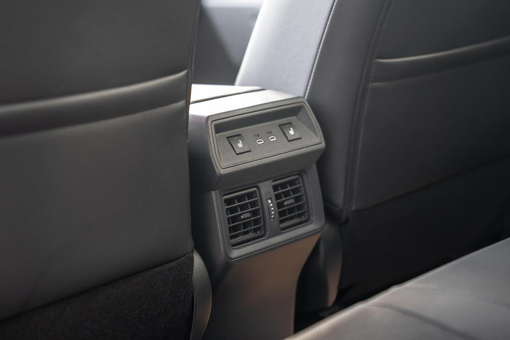 2026 Toyota RAV4, 2.5L, 0km - Image 17