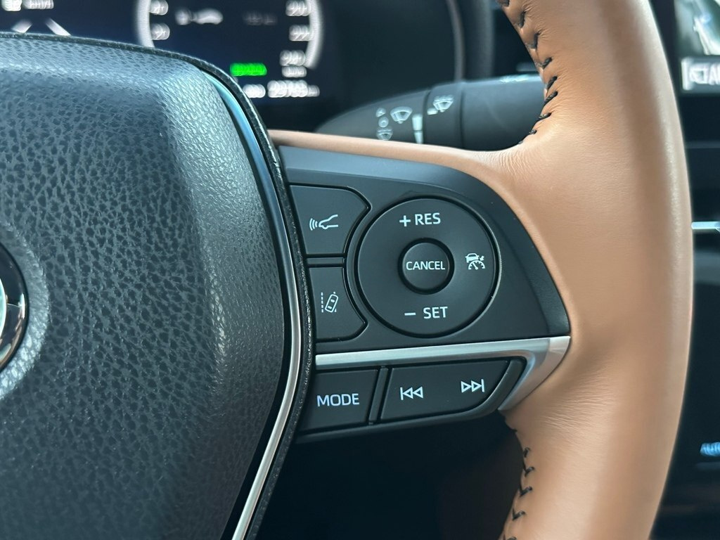 2022 Toyota Avalon, 2.5L, 29000km - Image 19