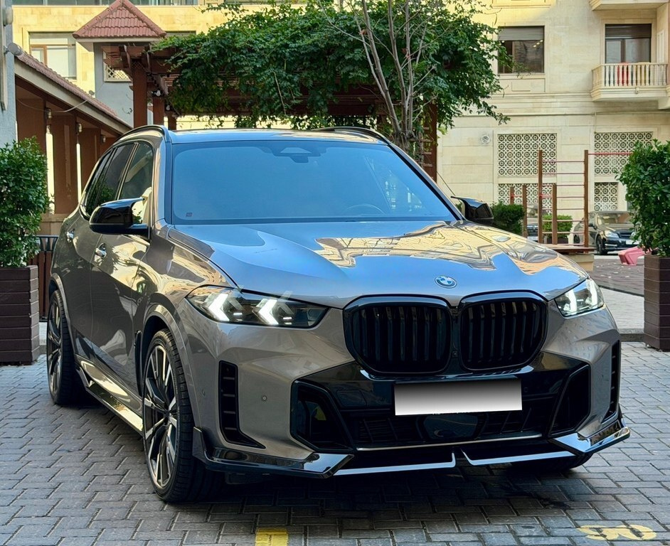 2024 BMW X5, 3.0L, 44000km - Image 5