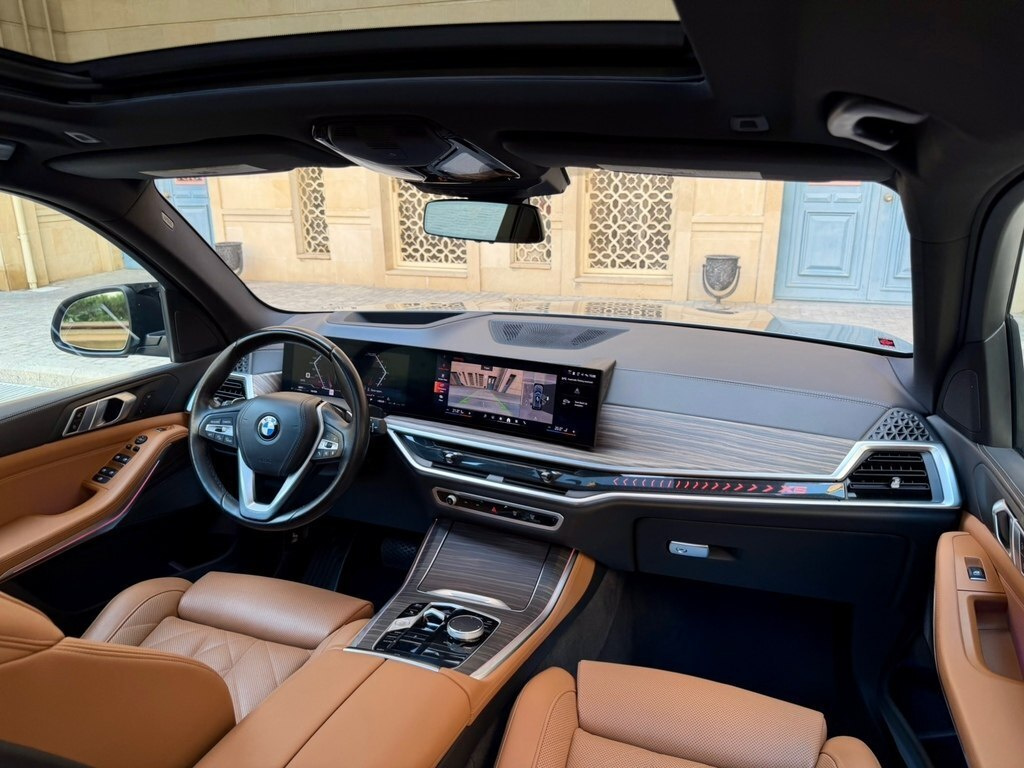 2024 BMW X5, 3.0L, 44000km - Image 7