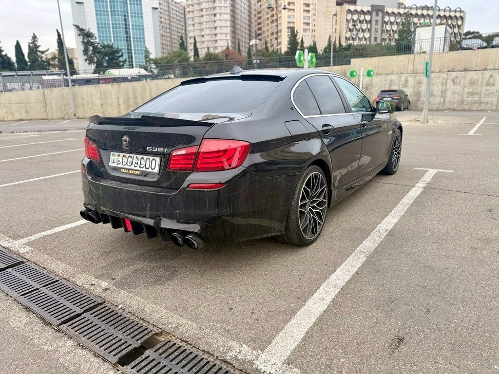 2010 BMW 535, 3.0L, 323000km - Image 6