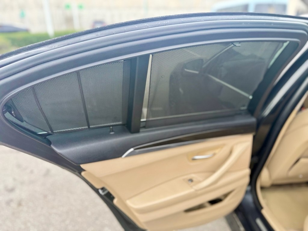 2010 BMW 535, 3.0L, 323000km - Image 8
