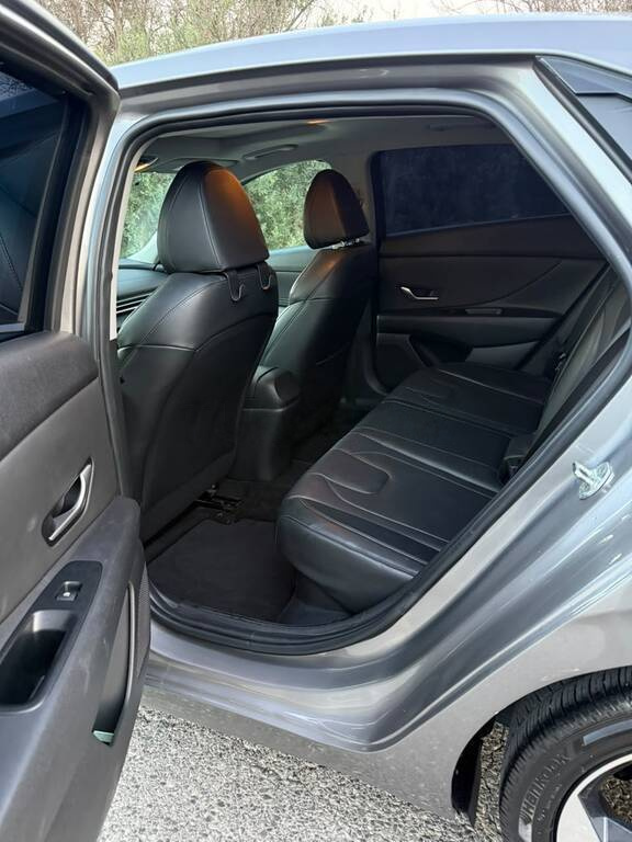 2022 Hyundai Elantra, 1.6L, 79270km - Image 10