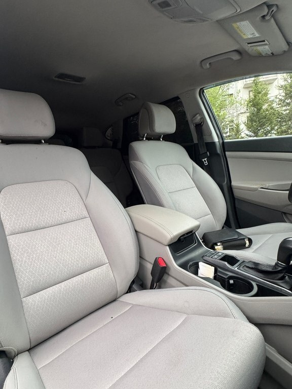 2019 Hyundai Tucson, 2.0L, 219000km - Image 15