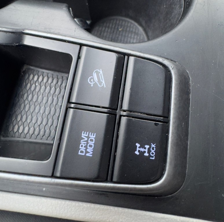 2019 Hyundai Tucson, 2.0L, 219000km - Image 17