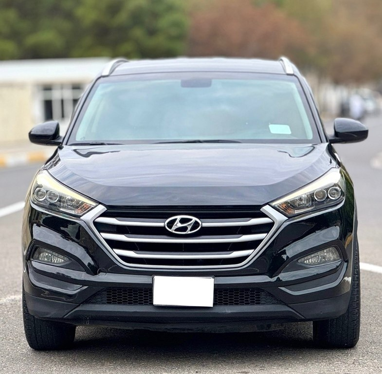 2019 Hyundai Tucson, 2.0L, 219000km - Image 3