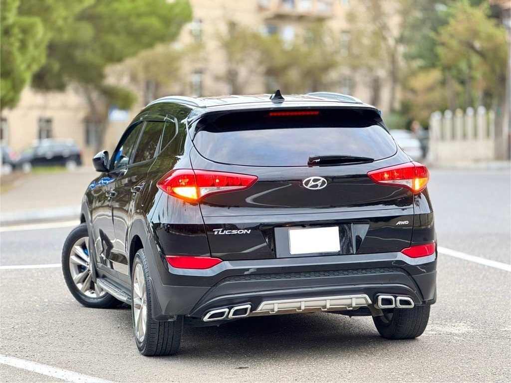 2019 Hyundai Tucson, 2.0L, 219000km - Image 6