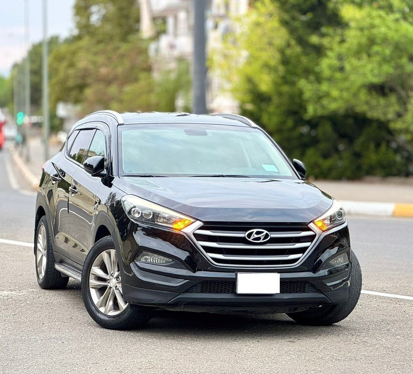 2019 Hyundai Tucson, 2.0L, 219000km - Image 9