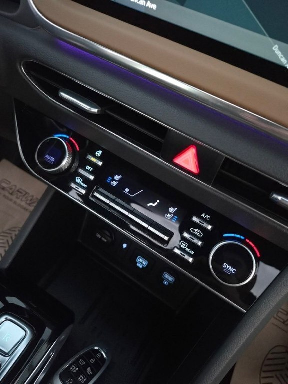 2020 Hyundai Sonata, 1.6L, 24000km - Image 15