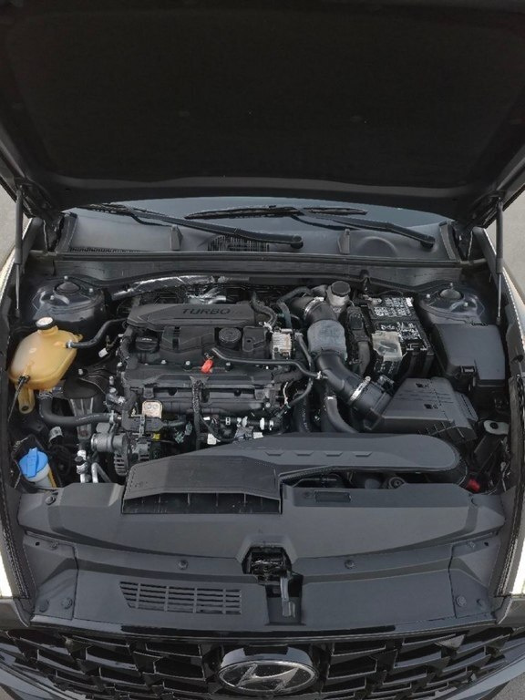 2020 Hyundai Sonata, 1.6L, 24000km - Image 21