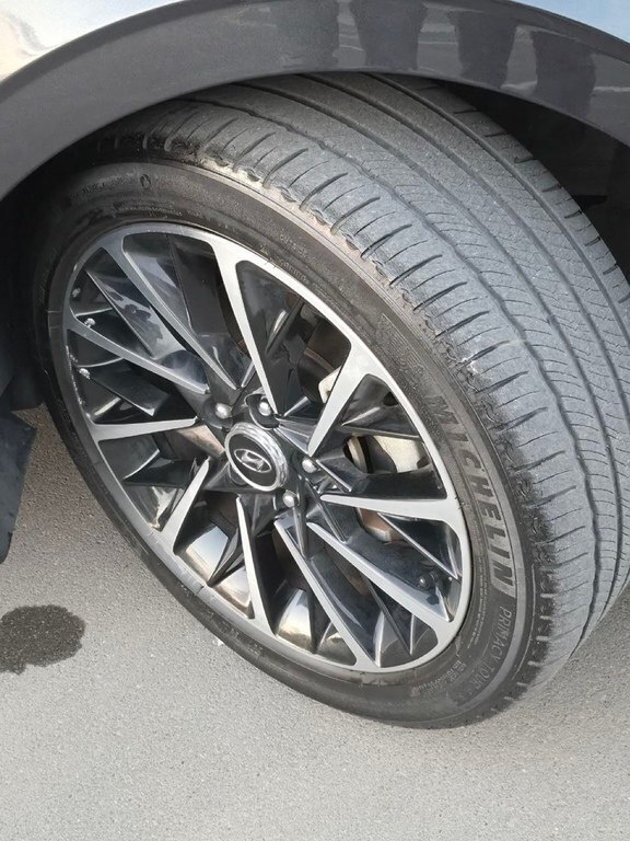 2020 Hyundai Sonata, 1.6L, 24000km - Image 4