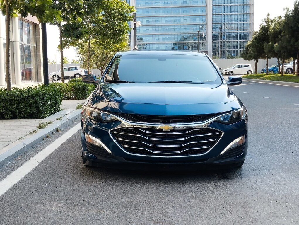 2019 Chevrolet Malibu, 1.5L, 221676km - Image 1