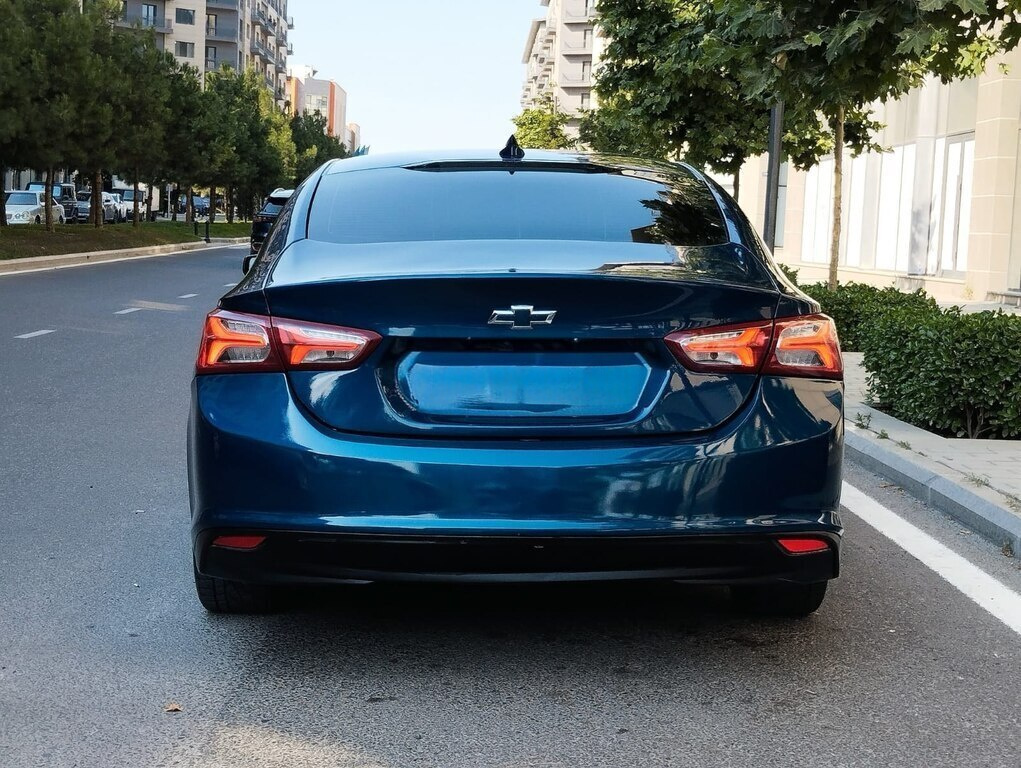2019 Chevrolet Malibu, 1.5L, 221676km - Image 2