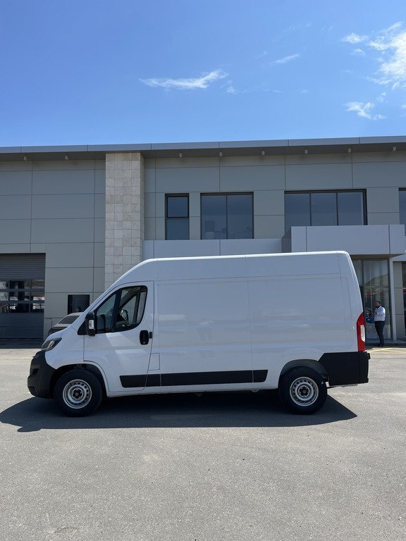 2025 Peugeot Boxer, 2.2L, 0km - Image 2
