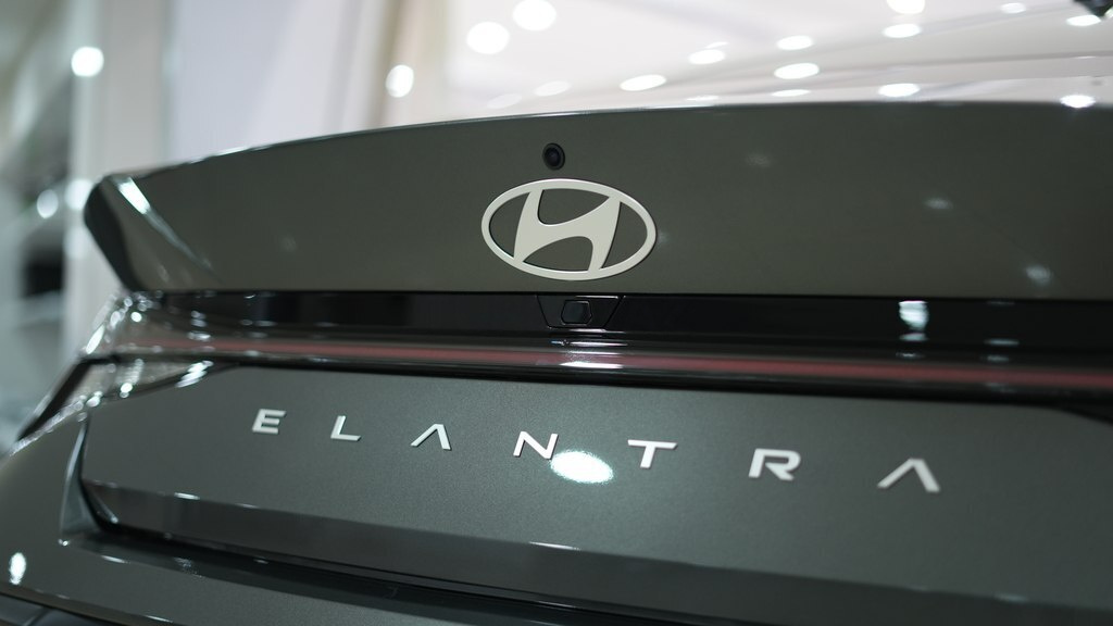 2025 Hyundai Elantra, 1.6L, 0km - Image 16