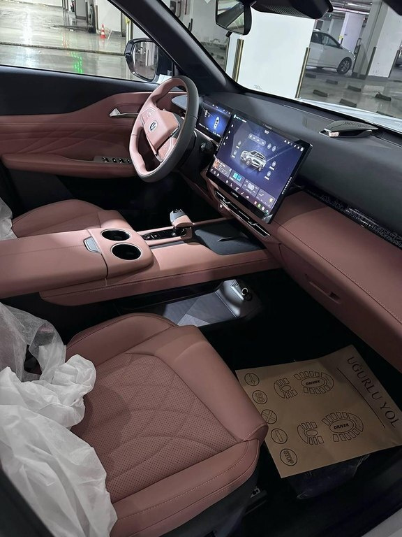 2025 Changan Uni-Z, 1.5L, 0km - Image 8