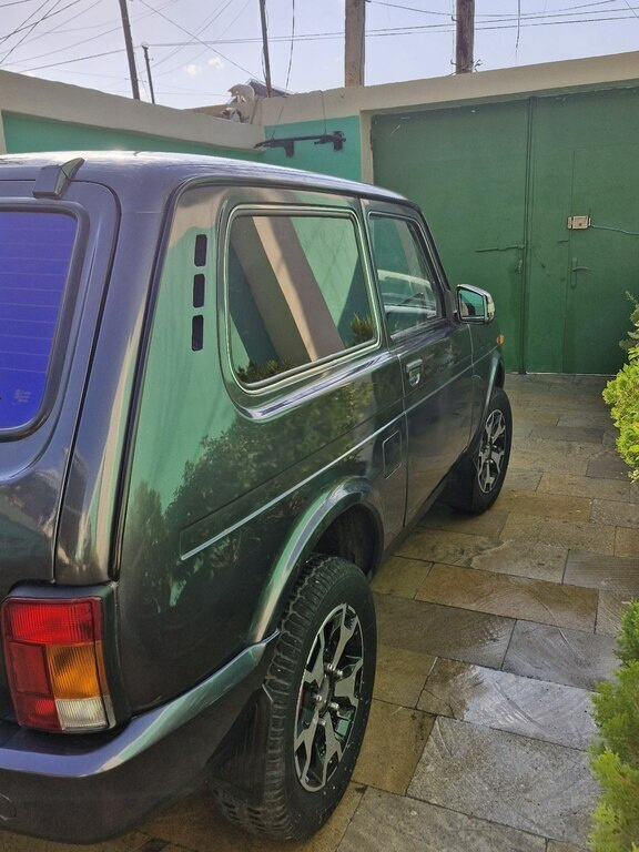 2016 LADA (VAZ) Niva, 1.7L, 182300km - Image 4