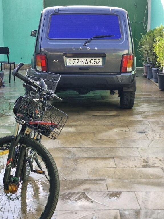 2016 LADA (VAZ) Niva, 1.7L, 182300km - Image 6