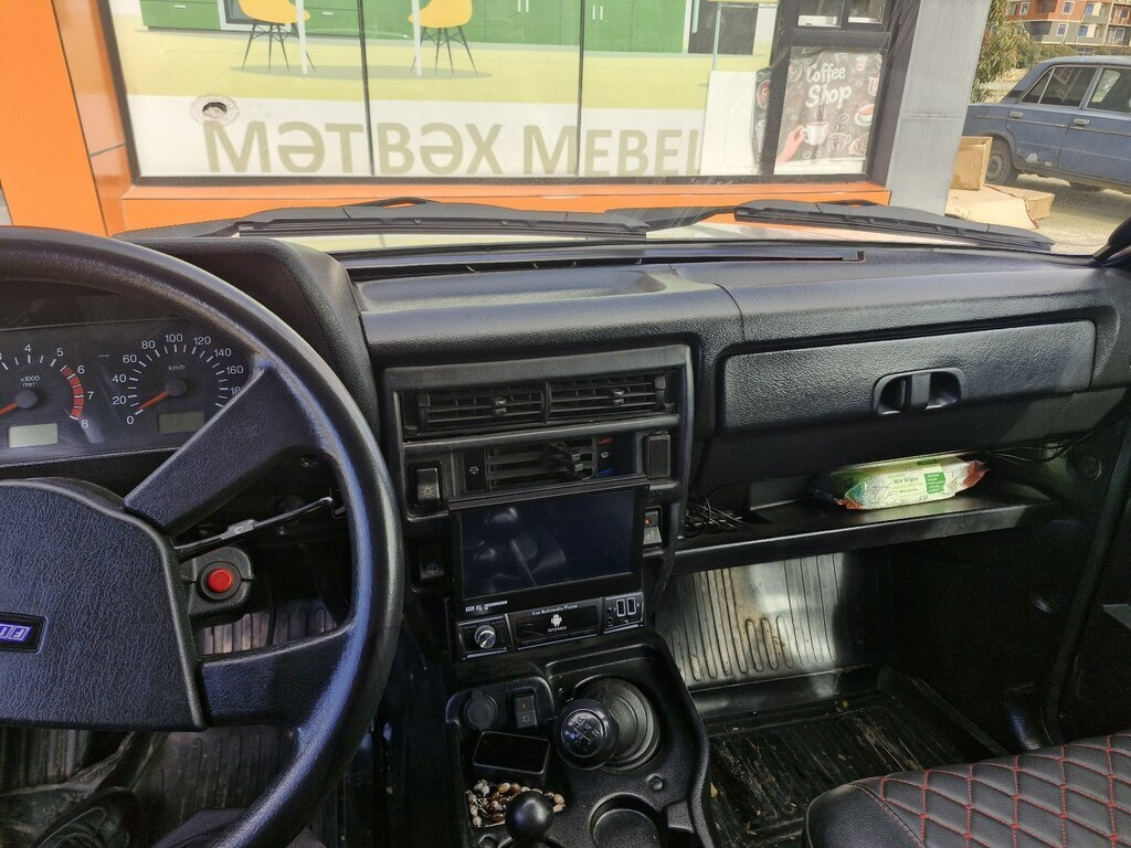 2016 LADA (VAZ) Niva, 1.7L, 182300km - Image 8