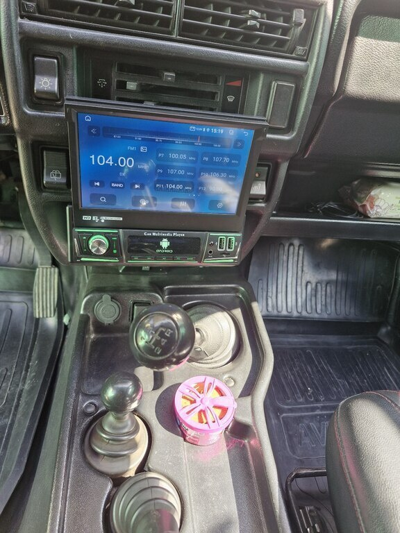 2016 LADA (VAZ) Niva, 1.7L, 182300km - Image 9