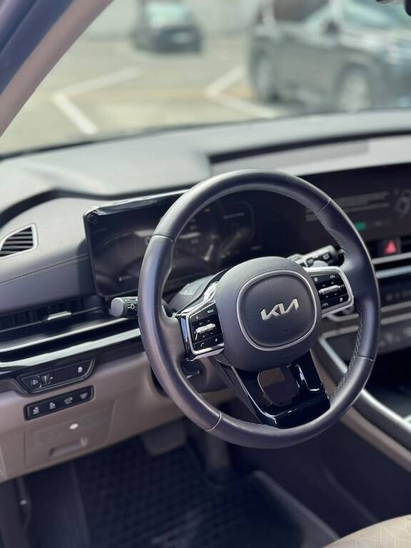 2024 Kia Carnival, 1.6L, 11500km - Image 5