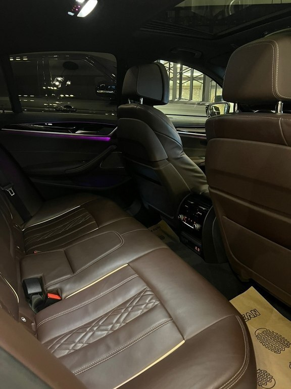 2021 BMW 530e, 2.0L, 116000km - Image 14