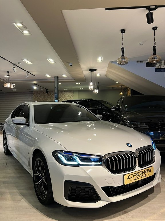 2021 BMW 530e, 2.0L, 116000km - Image 3