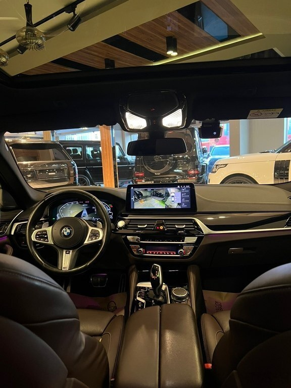 2021 BMW 530e, 2.0L, 116000km - Image 9