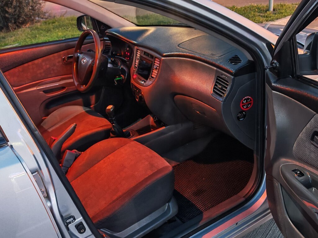 2005 Kia Rio, 1.5L, 184239km - Image 14