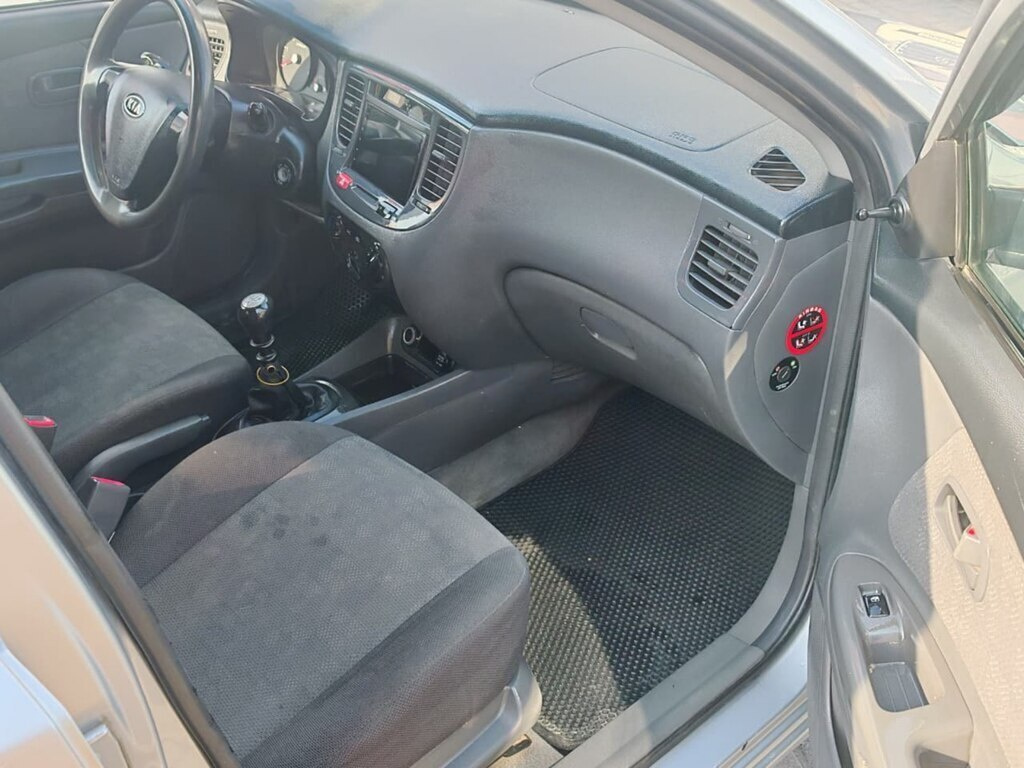 2005 Kia Rio, 1.5L, 184239km - Image 10