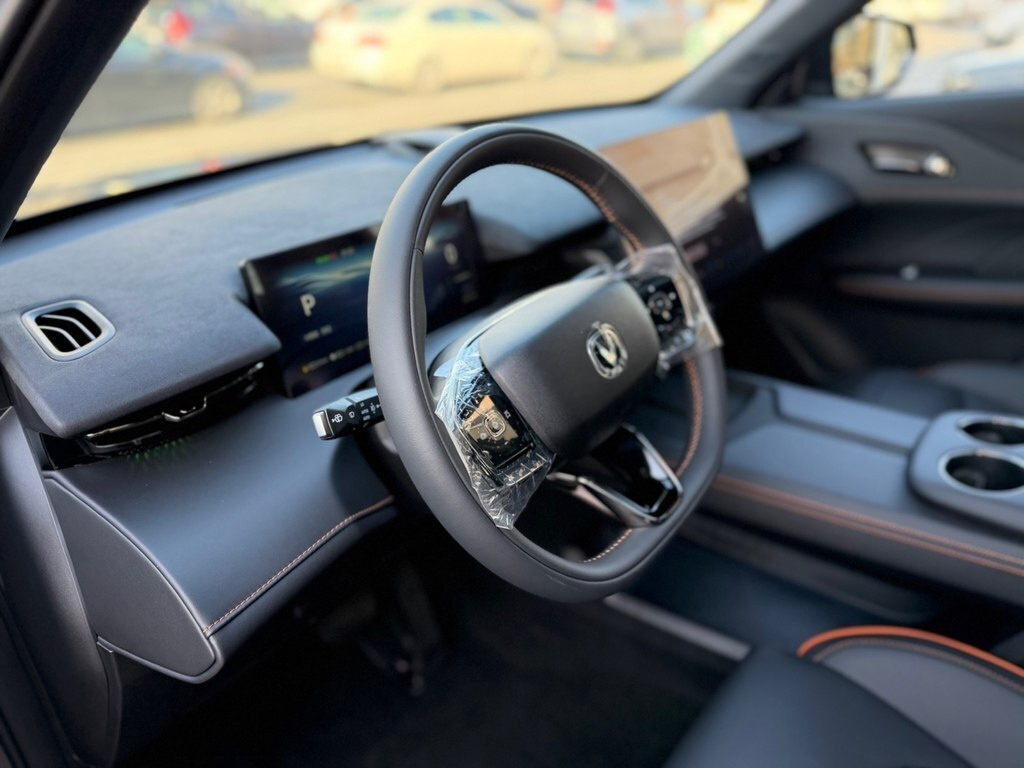 2026 Changan Uni-Z, 1.5L, 0km - Image 4