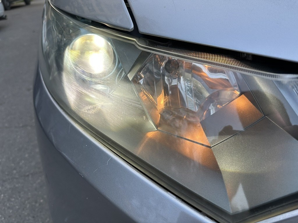 2011 Honda Insight, 1.3L, 248000km - Image 8