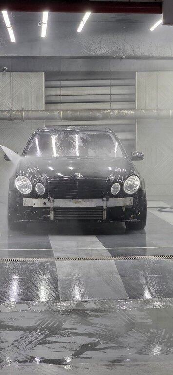 2005 Mercedes E 55 AMG, 5.5L, 150000km - Image 1